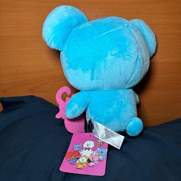 BT21 Koya Plush - Picture 2 of 3